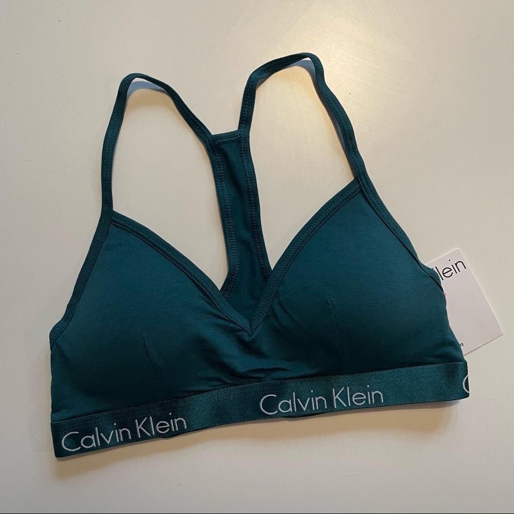 NWT   Calvin Klein Racerback V Front Triangle Bralette